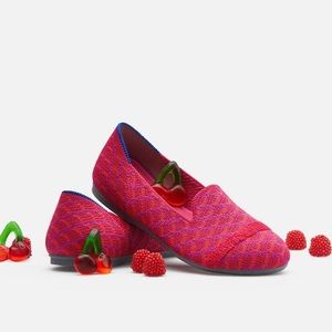 Rothy’s Pomegranate Grid Flat Round